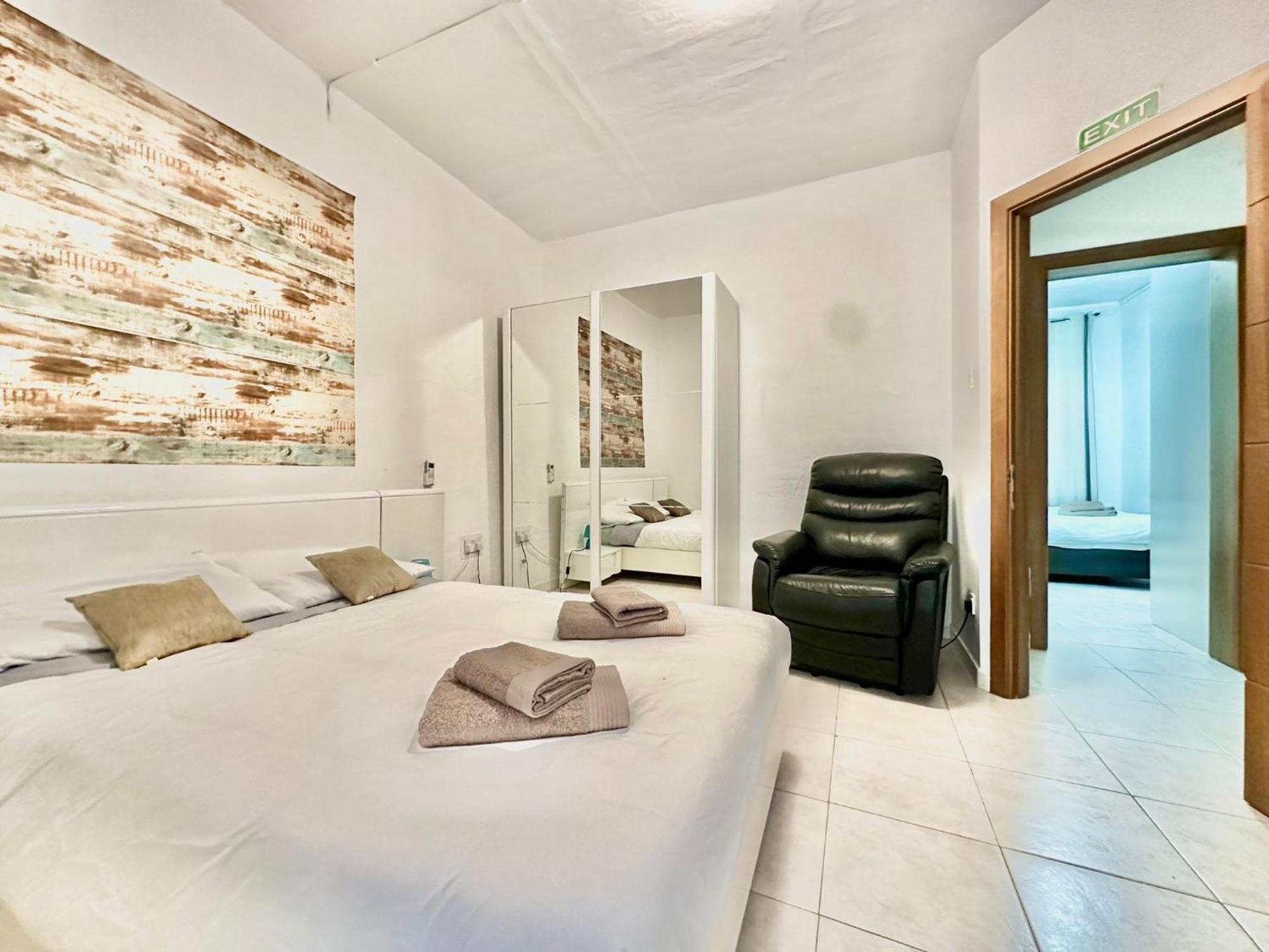 Valletta 3-Bedroom Townhouse エクステリア 写真